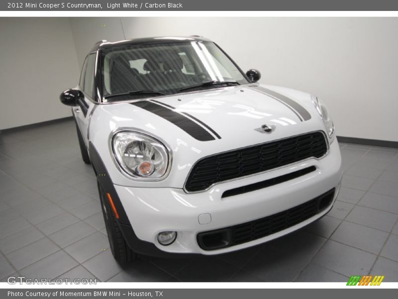 Light White / Carbon Black 2012 Mini Cooper S Countryman