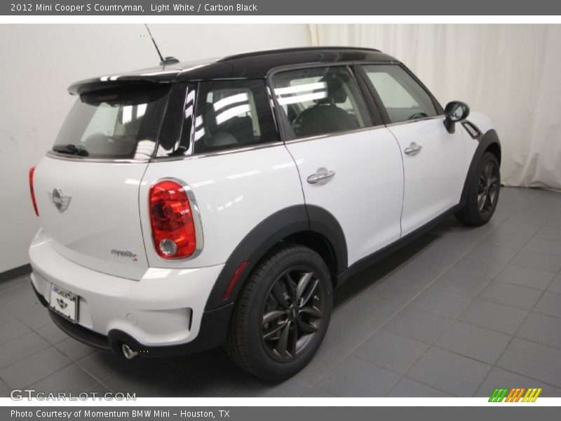 Light White / Carbon Black 2012 Mini Cooper S Countryman
