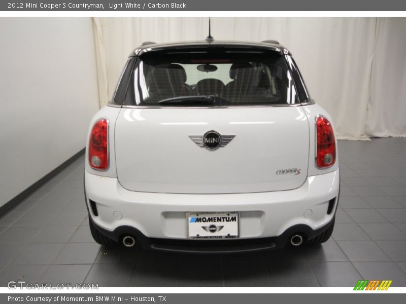 Light White / Carbon Black 2012 Mini Cooper S Countryman