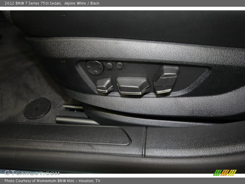 Alpine White / Black 2012 BMW 7 Series 750i Sedan
