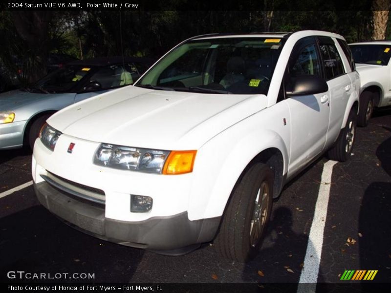Polar White / Gray 2004 Saturn VUE V6 AWD