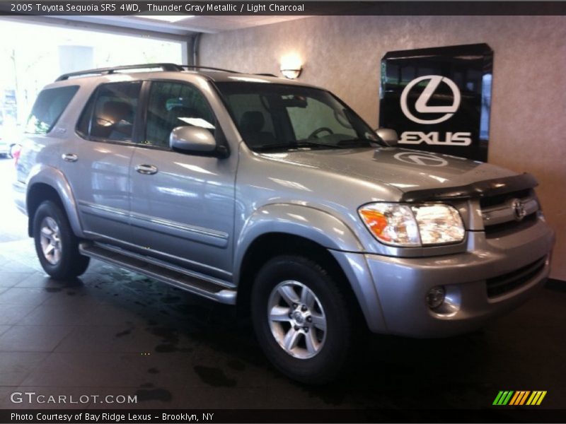 Thunder Gray Metallic / Light Charcoal 2005 Toyota Sequoia SR5 4WD