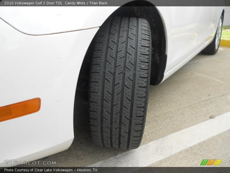 Candy White / Titan Black 2010 Volkswagen Golf 2 Door TDI