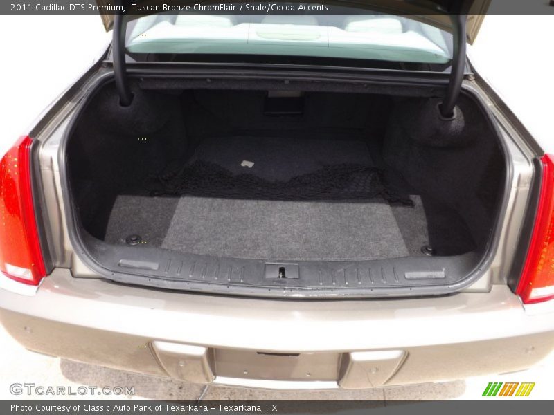 Tuscan Bronze ChromFlair / Shale/Cocoa Accents 2011 Cadillac DTS Premium