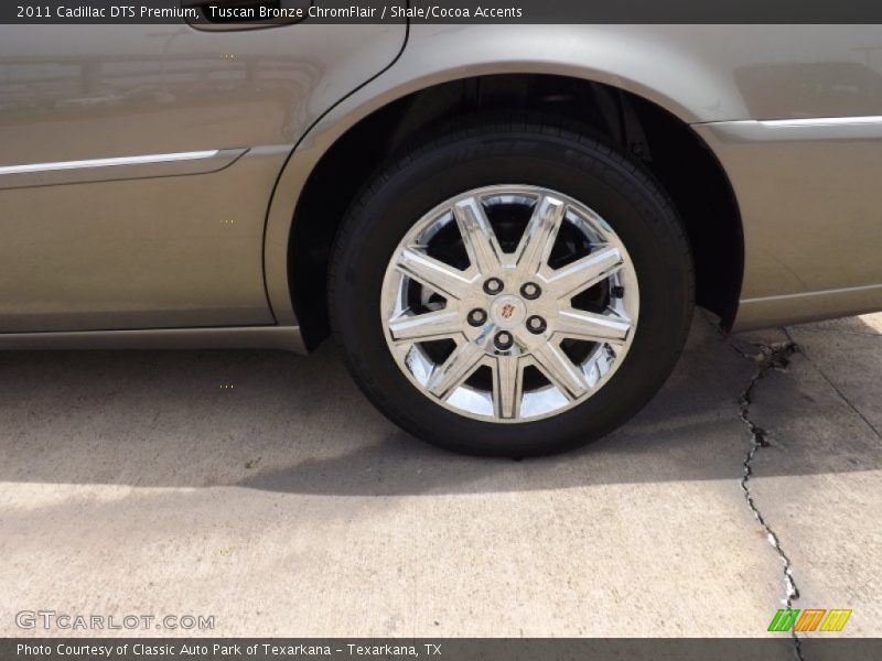 Tuscan Bronze ChromFlair / Shale/Cocoa Accents 2011 Cadillac DTS Premium
