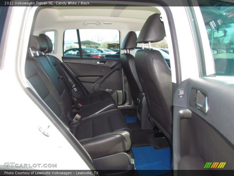 Candy White / Black 2012 Volkswagen Tiguan SE