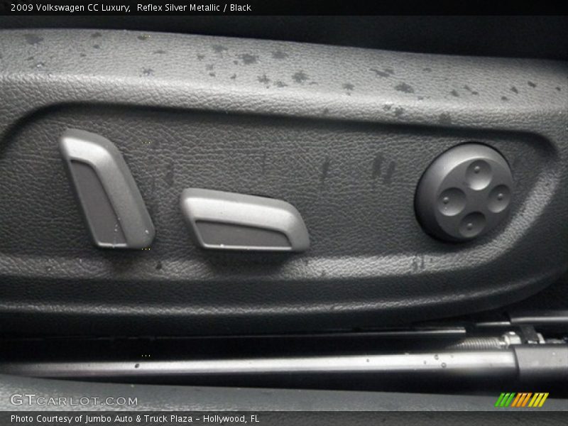 Reflex Silver Metallic / Black 2009 Volkswagen CC Luxury
