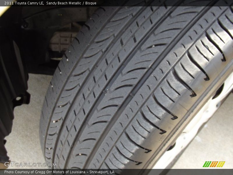 Sandy Beach Metallic / Bisque 2011 Toyota Camry LE