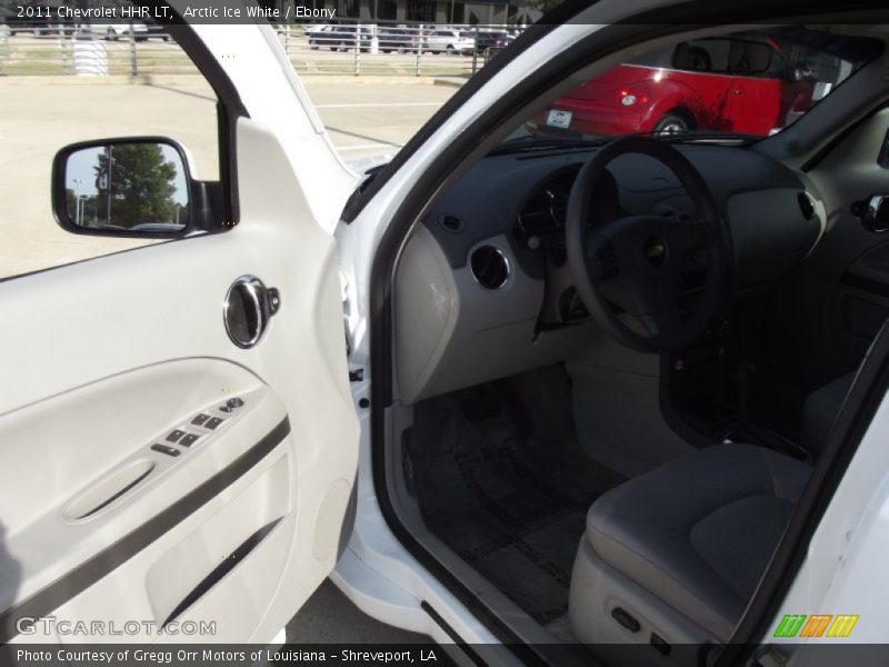 Arctic Ice White / Ebony 2011 Chevrolet HHR LT