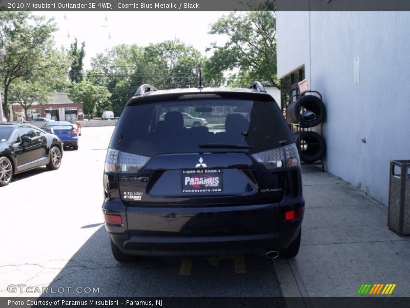 Cosmic Blue Metallic / Black 2010 Mitsubishi Outlander SE 4WD