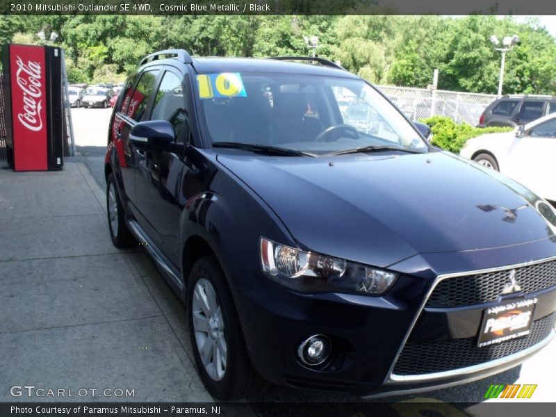 Cosmic Blue Metallic / Black 2010 Mitsubishi Outlander SE 4WD
