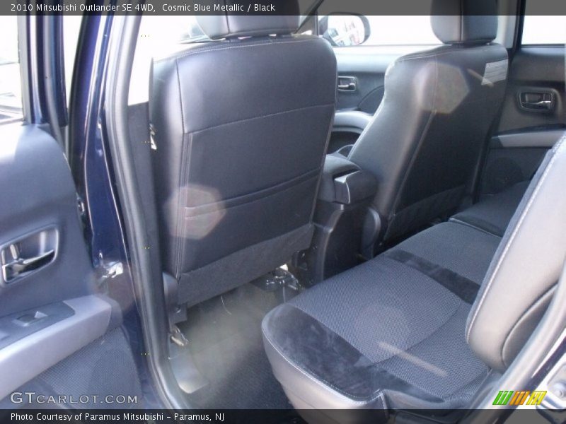 Cosmic Blue Metallic / Black 2010 Mitsubishi Outlander SE 4WD