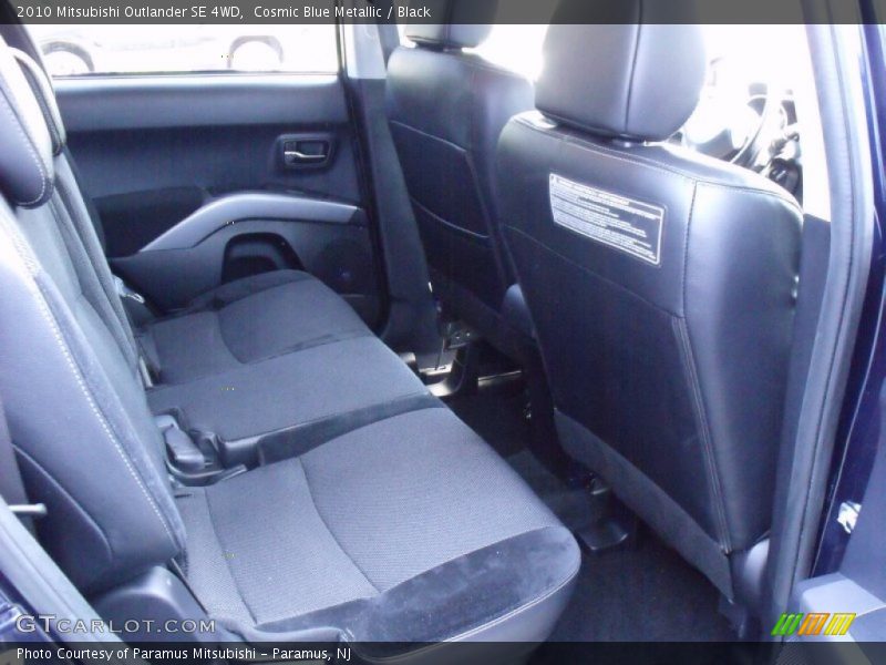 Cosmic Blue Metallic / Black 2010 Mitsubishi Outlander SE 4WD