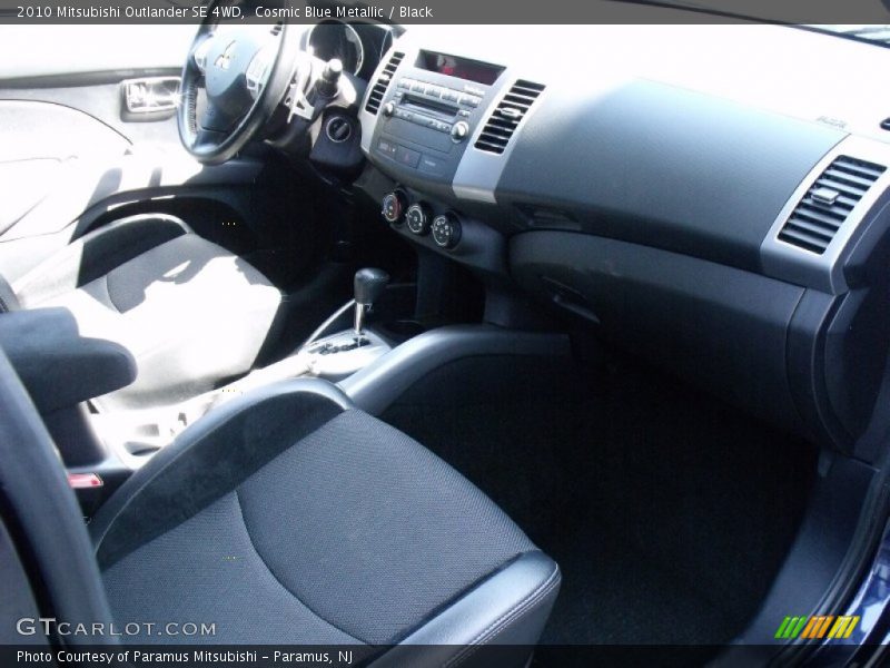 Cosmic Blue Metallic / Black 2010 Mitsubishi Outlander SE 4WD