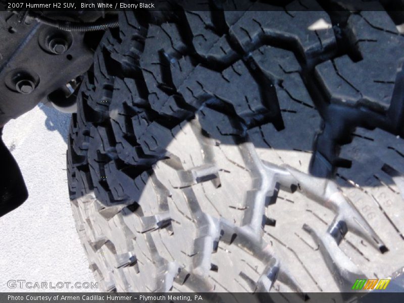Birch White / Ebony Black 2007 Hummer H2 SUV