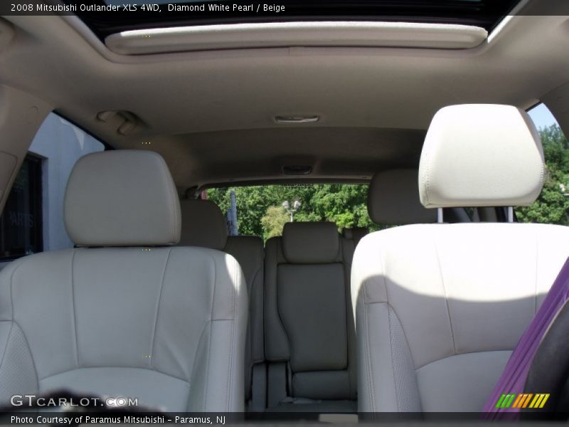Diamond White Pearl / Beige 2008 Mitsubishi Outlander XLS 4WD