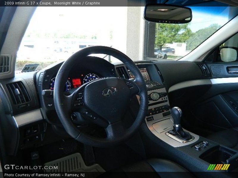 Moonlight White / Graphite 2009 Infiniti G 37 x Coupe