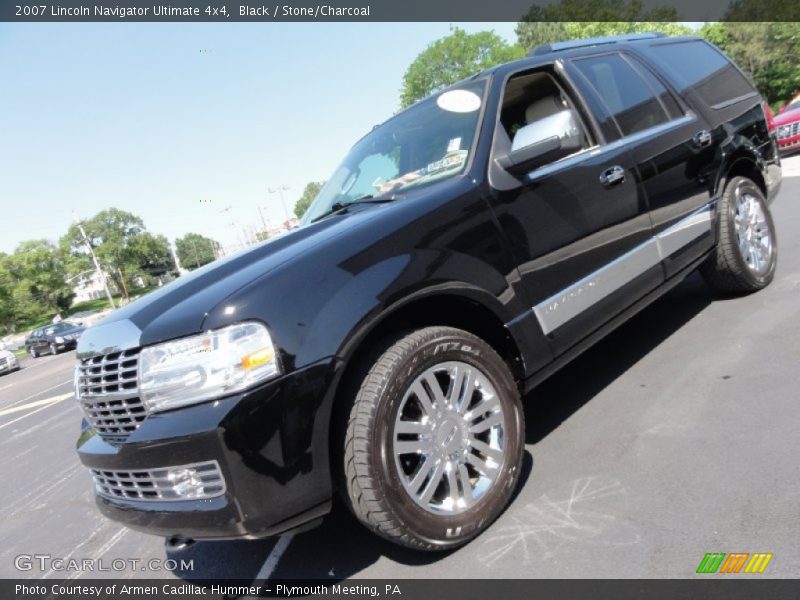 Black / Stone/Charcoal 2007 Lincoln Navigator Ultimate 4x4
