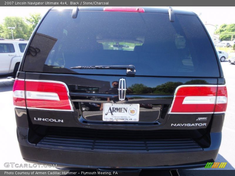 Black / Stone/Charcoal 2007 Lincoln Navigator Ultimate 4x4