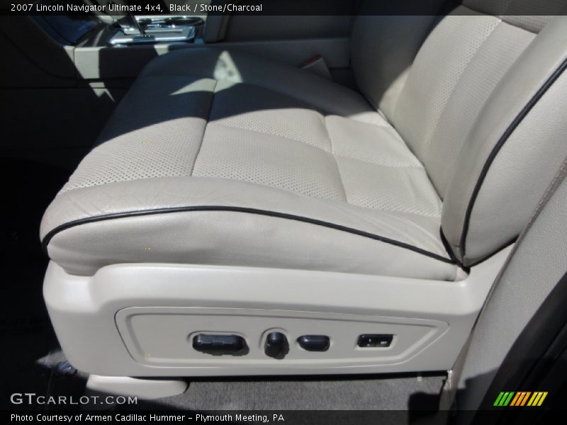 Black / Stone/Charcoal 2007 Lincoln Navigator Ultimate 4x4