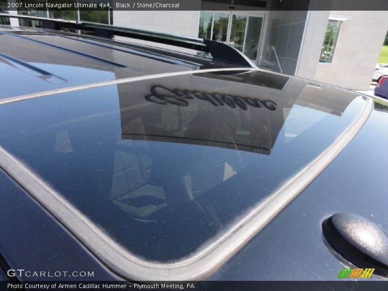 Black / Stone/Charcoal 2007 Lincoln Navigator Ultimate 4x4