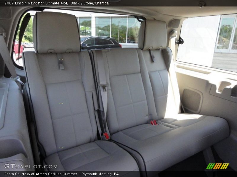 Black / Stone/Charcoal 2007 Lincoln Navigator Ultimate 4x4
