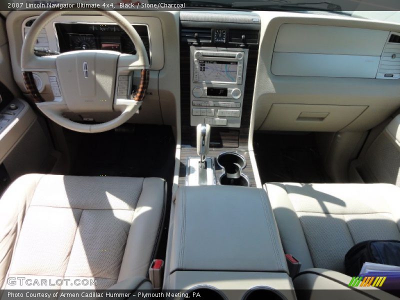 Black / Stone/Charcoal 2007 Lincoln Navigator Ultimate 4x4