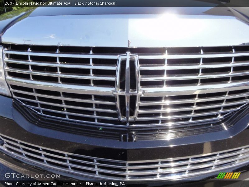 Black / Stone/Charcoal 2007 Lincoln Navigator Ultimate 4x4