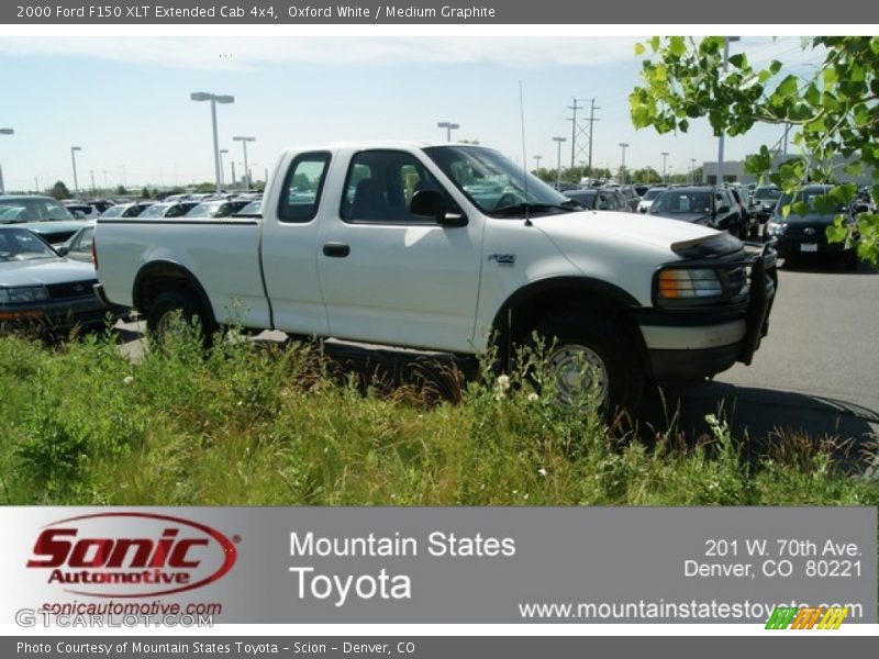 Oxford White / Medium Graphite 2000 Ford F150 XLT Extended Cab 4x4