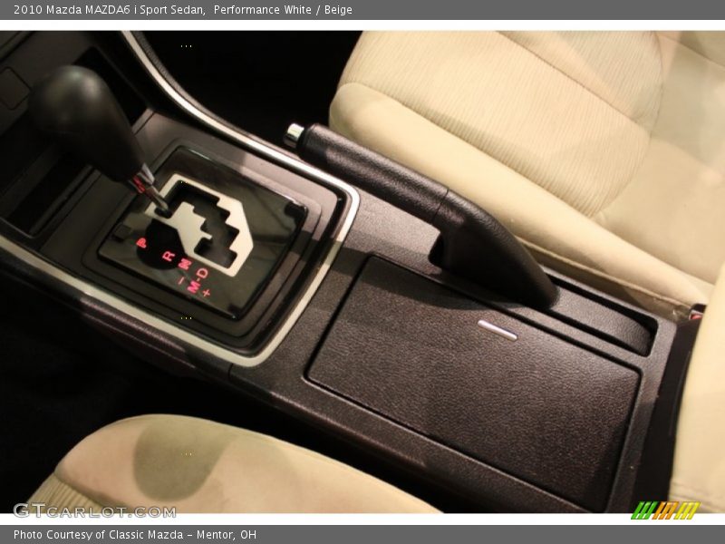 Performance White / Beige 2010 Mazda MAZDA6 i Sport Sedan