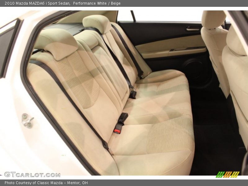 Performance White / Beige 2010 Mazda MAZDA6 i Sport Sedan