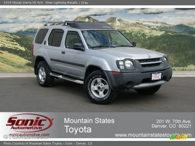 Silver Lightning Metallic / Gray 2004 Nissan Xterra XE 4x4