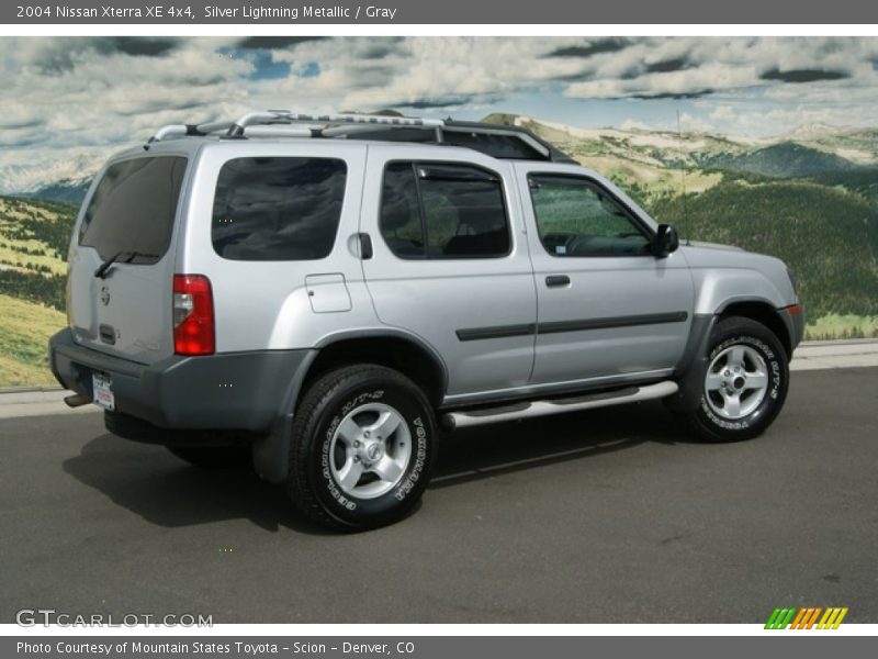 Silver Lightning Metallic / Gray 2004 Nissan Xterra XE 4x4