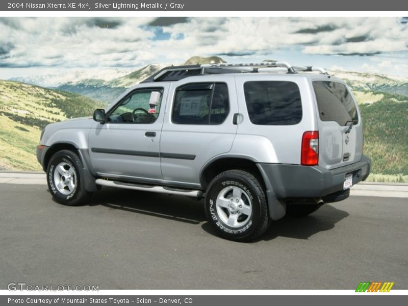 Silver Lightning Metallic / Gray 2004 Nissan Xterra XE 4x4