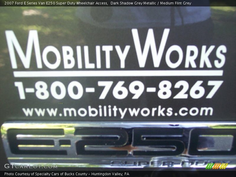 Dark Shadow Grey Metallic / Medium Flint Grey 2007 Ford E Series Van E250 Super Duty Wheelchair Access