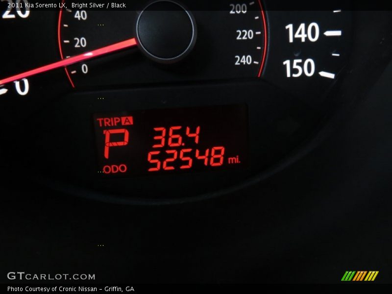 Bright Silver / Black 2011 Kia Sorento LX