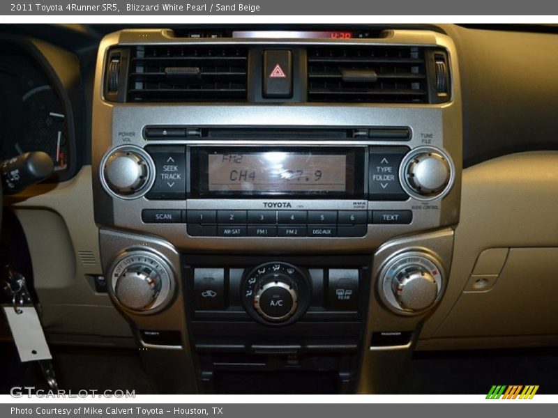 Blizzard White Pearl / Sand Beige 2011 Toyota 4Runner SR5