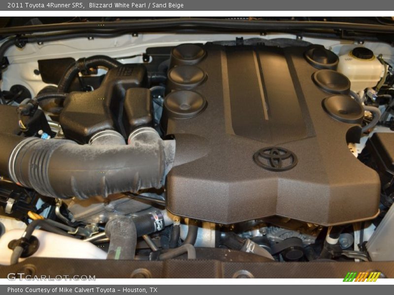 Blizzard White Pearl / Sand Beige 2011 Toyota 4Runner SR5