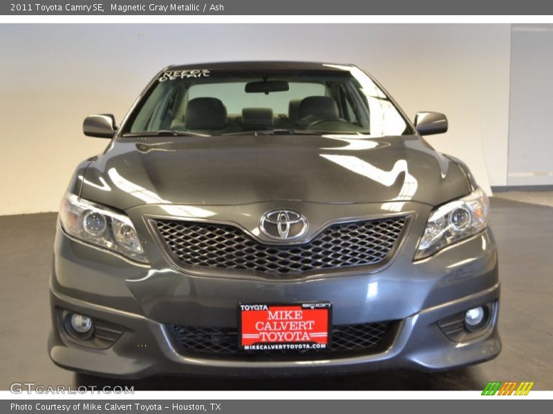 Magnetic Gray Metallic / Ash 2011 Toyota Camry SE