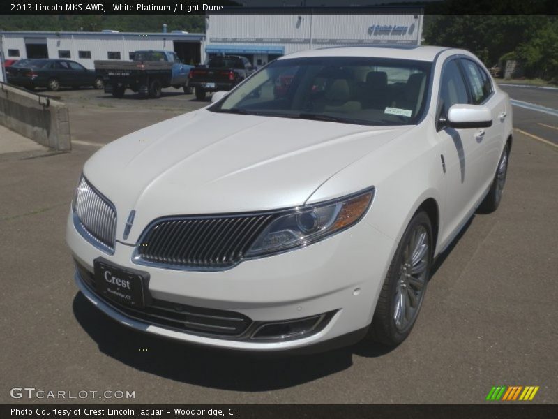 White Platinum / Light Dune 2013 Lincoln MKS AWD