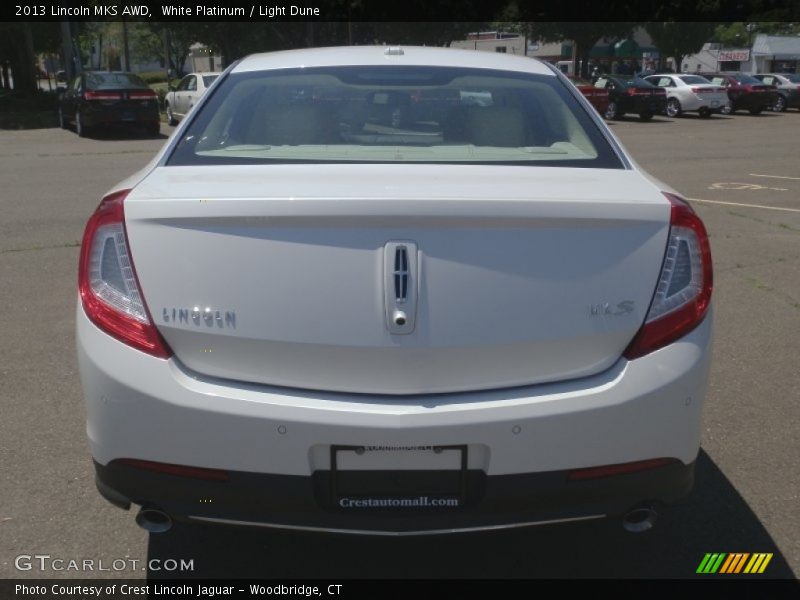 White Platinum / Light Dune 2013 Lincoln MKS AWD