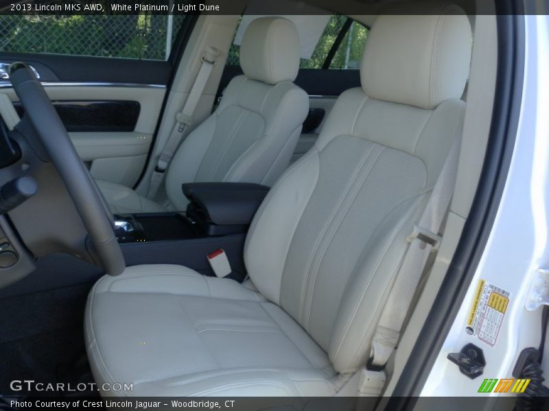 Front Seat of 2013 MKS AWD