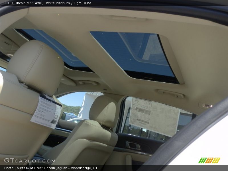 White Platinum / Light Dune 2013 Lincoln MKS AWD