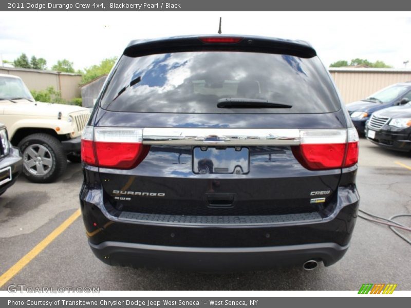 Blackberry Pearl / Black 2011 Dodge Durango Crew 4x4