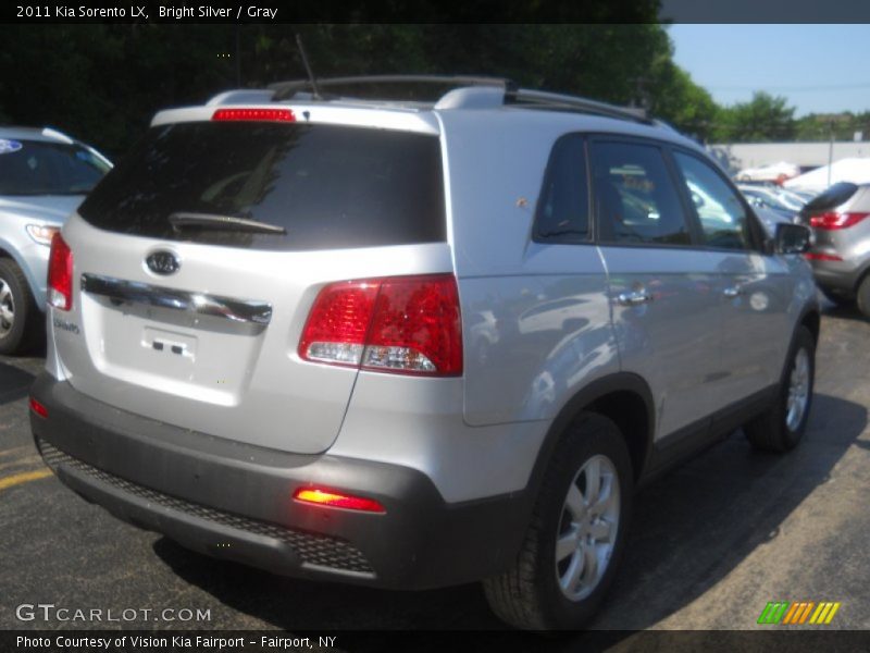 Bright Silver / Gray 2011 Kia Sorento LX
