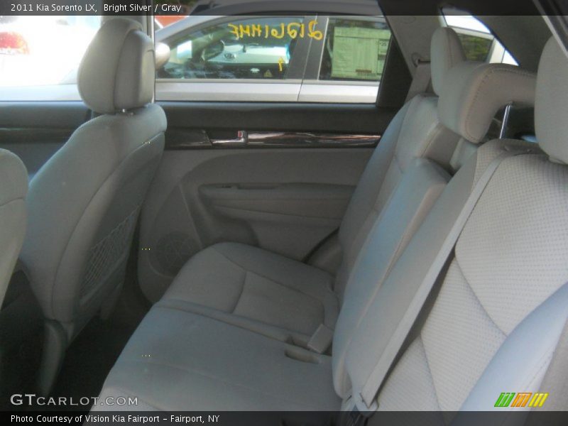 Bright Silver / Gray 2011 Kia Sorento LX