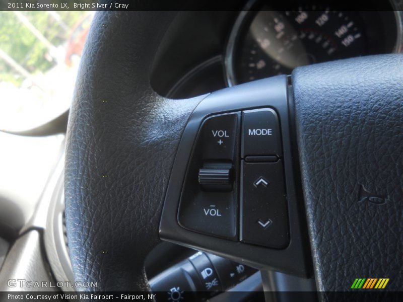 Bright Silver / Gray 2011 Kia Sorento LX
