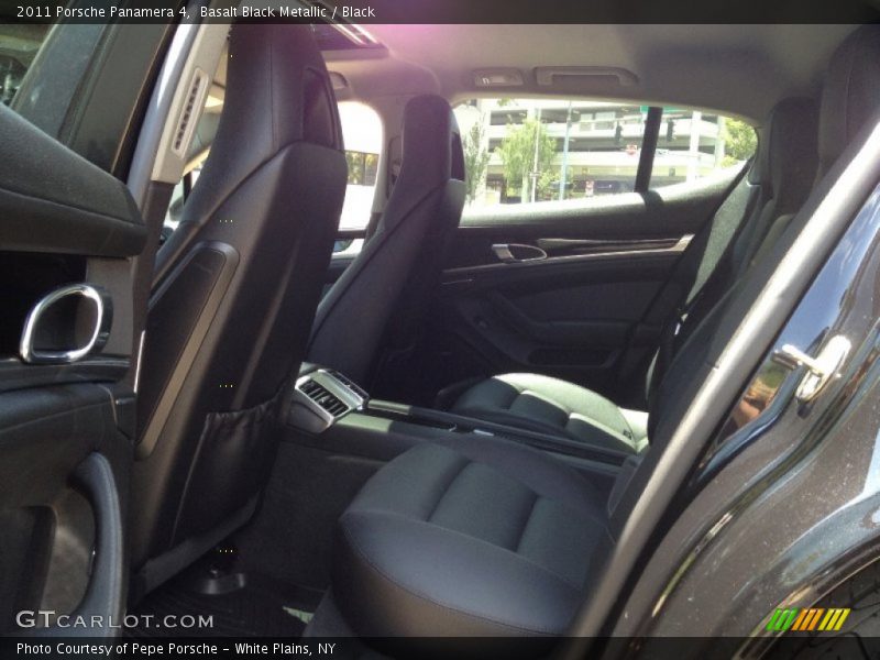 Basalt Black Metallic / Black 2011 Porsche Panamera 4