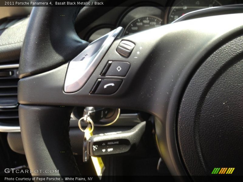 Basalt Black Metallic / Black 2011 Porsche Panamera 4