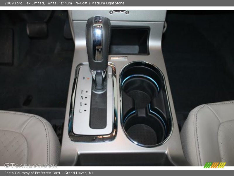 White Platinum Tri-Coat / Medium Light Stone 2009 Ford Flex Limited